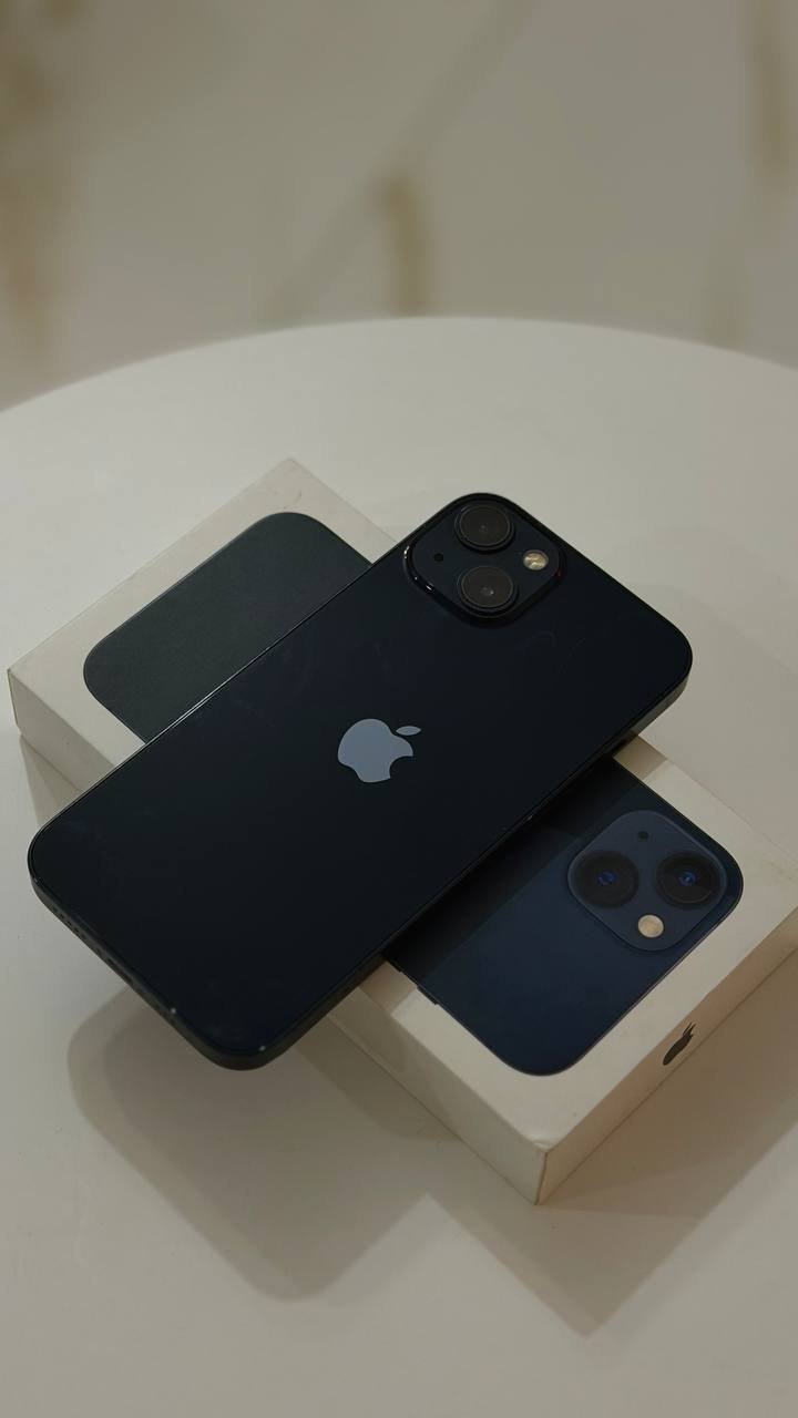 iPhone 13 128GB 620 GEL — usado — Batumi, Georgia