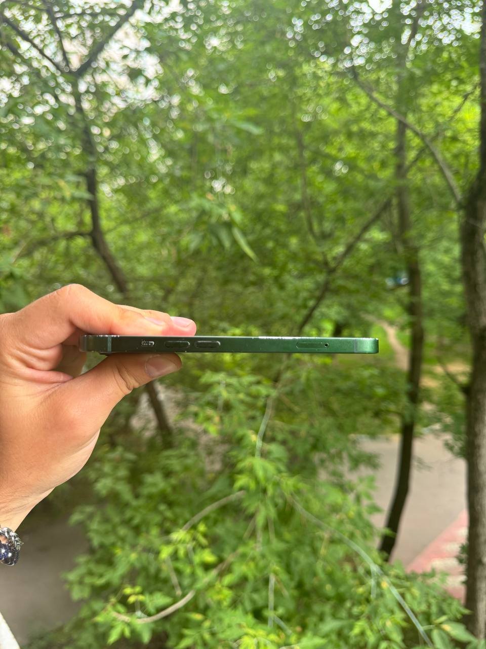 iPhone 13 128GB SIM + eSIM, 87% battery — used — Moscow, Russia