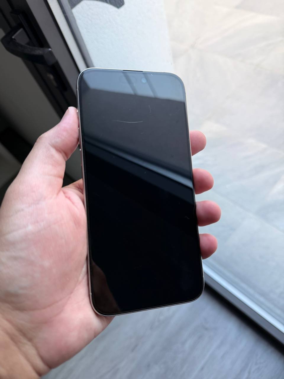 iPhone 15 Pro Max 256GB, 89% batería, Limassol — Limasol, Chipre iPhone 15 Pro Max 256GB, 89% batería, Limassol — usado — Limasol, Chipre