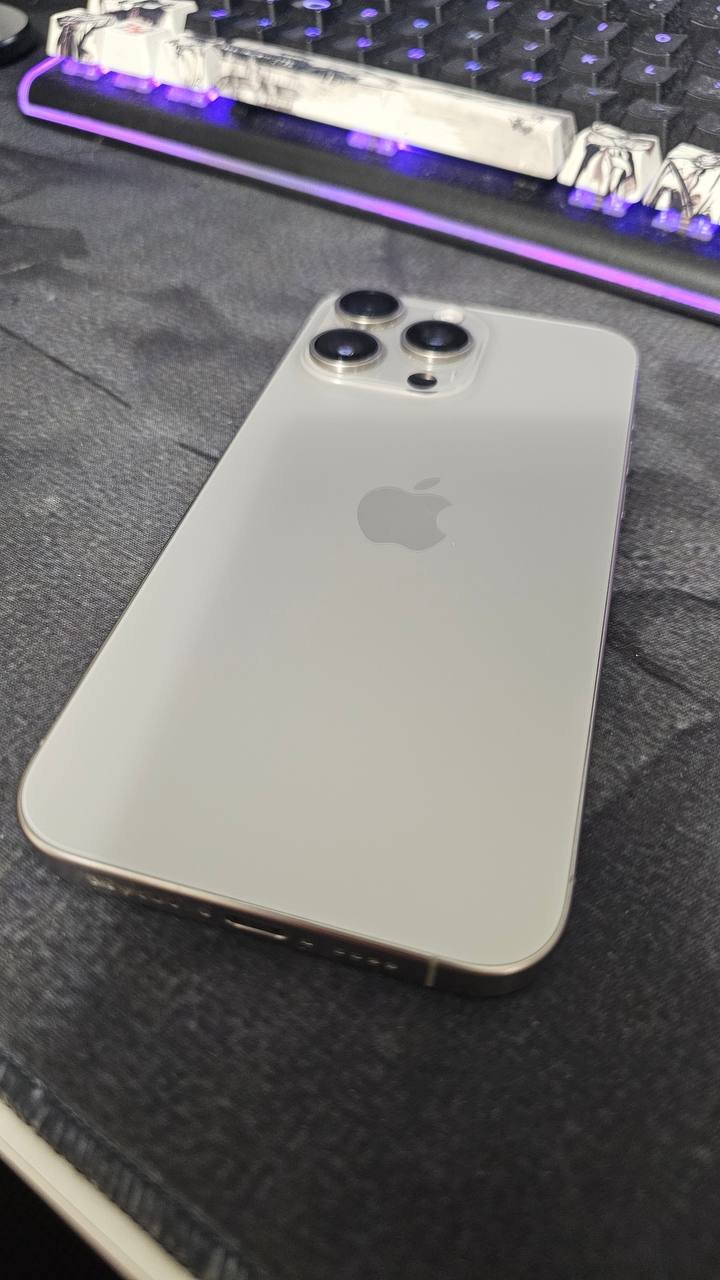 iPhone 16 Pro Max 256GB, 78% batería, sin abrir — usado — Batumi, Georgia