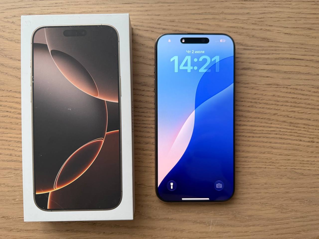 iPhone 16 Pro Max en estado nuevo, 100% salud de batería — San Petersburgo, Rusia iPhone 16 Pro Max en estado nuevo, 100% salud de batería — nuevo — San Petersburgo, Rusia