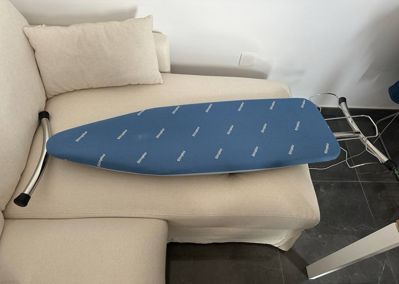 Tabla de planchar Stiroplus, 30€ — good — Limasol, Chipre
