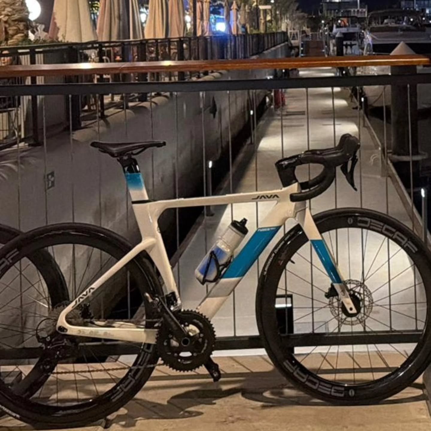 Bicicleta de carretera Java J-Air Fuoco Full Carbon, talla S — Dubái, EAU