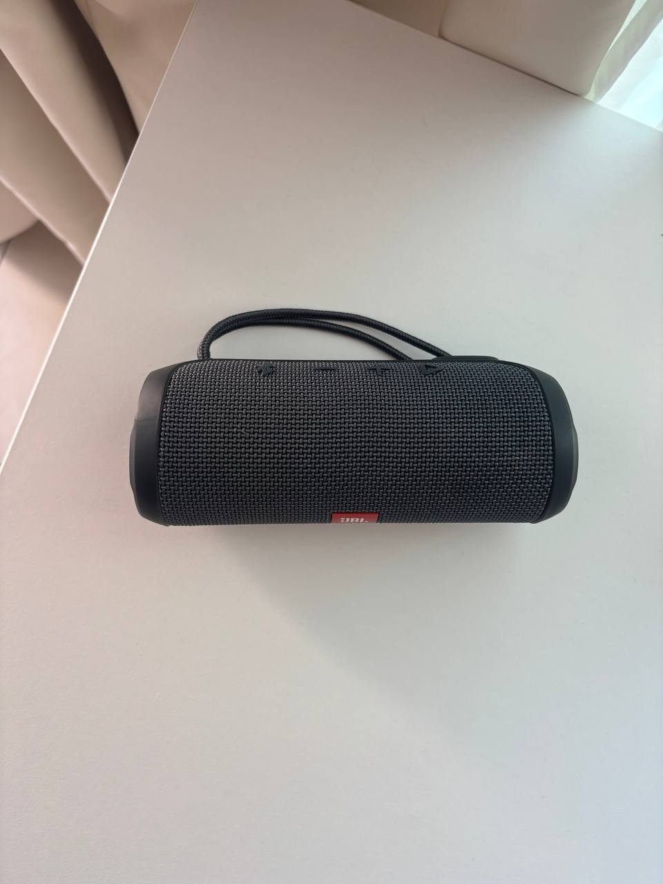 Bluetooth-колонка JBL цилиндрическая, отличное состояние — Лимасол, Кипр