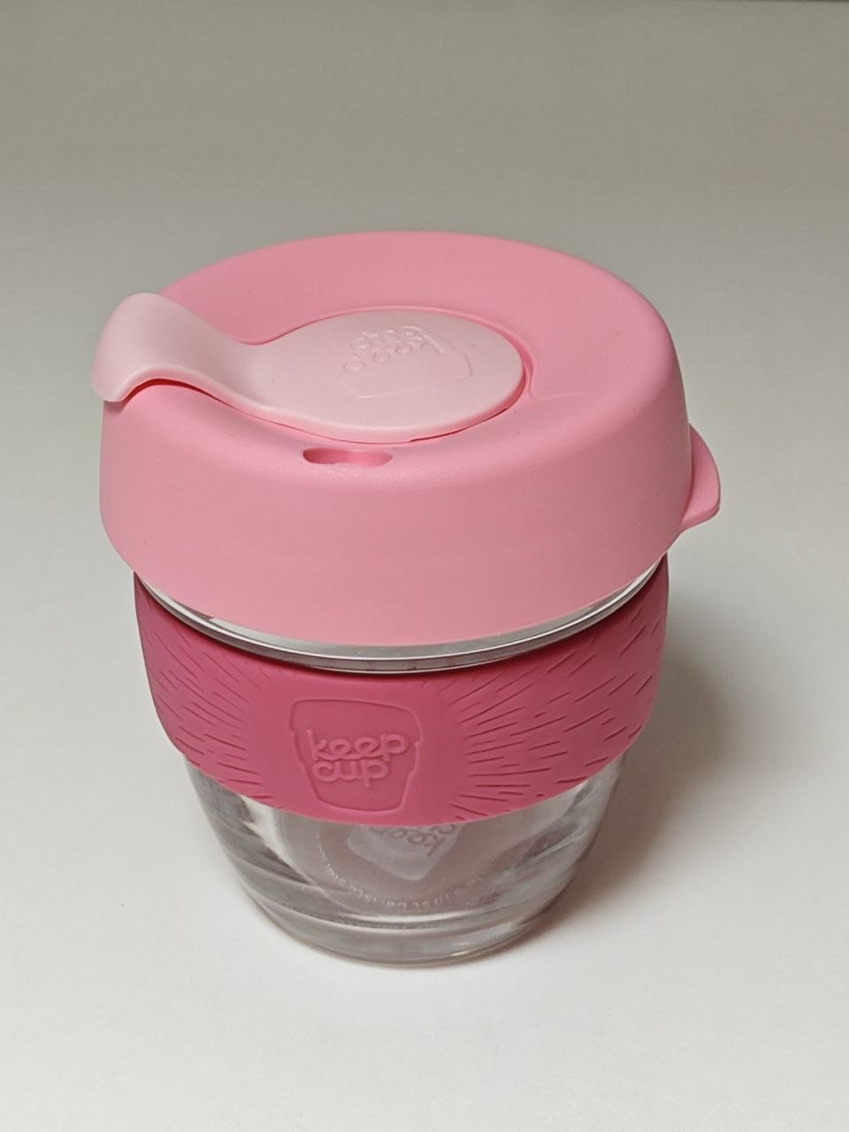 Vaso KeepCup 227 ml para café beige o rosa — excellent — Belgrado, Serbia