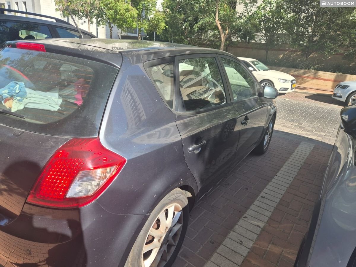 Kia Ceed 2010 EX gray automatic — Tel Aviv, Israel