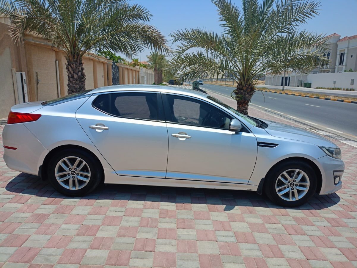 كيا أوبتيما 2014 فضي، 12500 درهم — عجمان, الإمارات