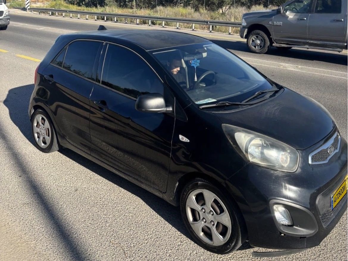 Kia Picanto 2011 black EX manual — Tel Aviv, Israel