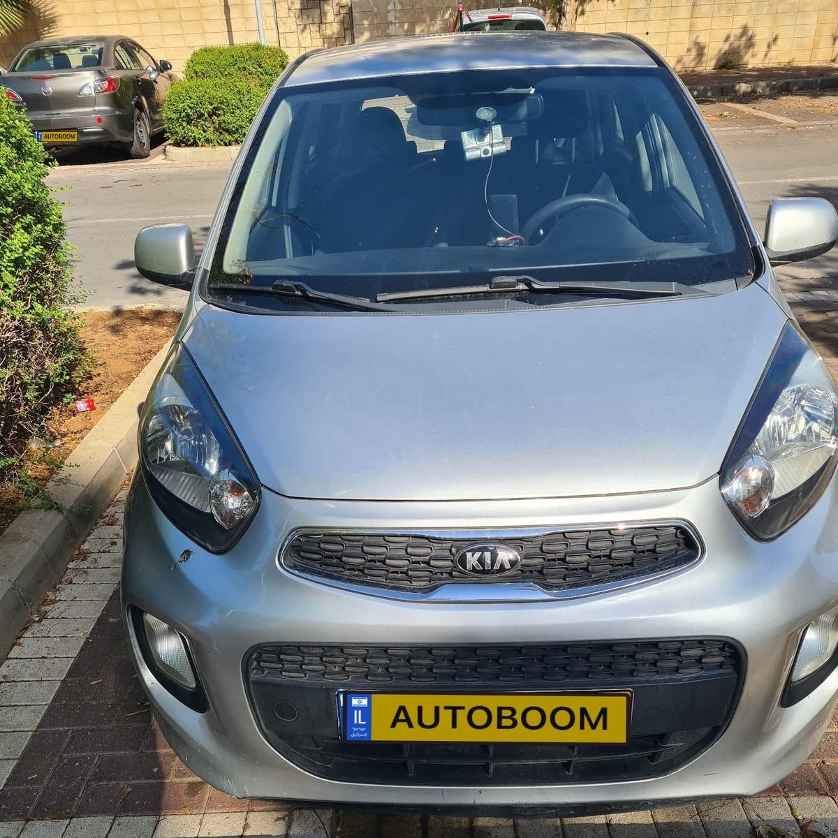 Kia Picanto 2016 LX silver automatic — Tel Aviv, Israel