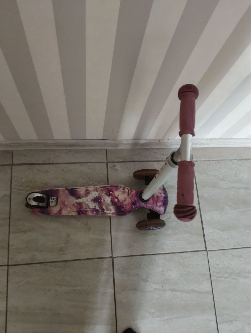 Kids three-wheel scooter 400 RUB — Moscow, Russia