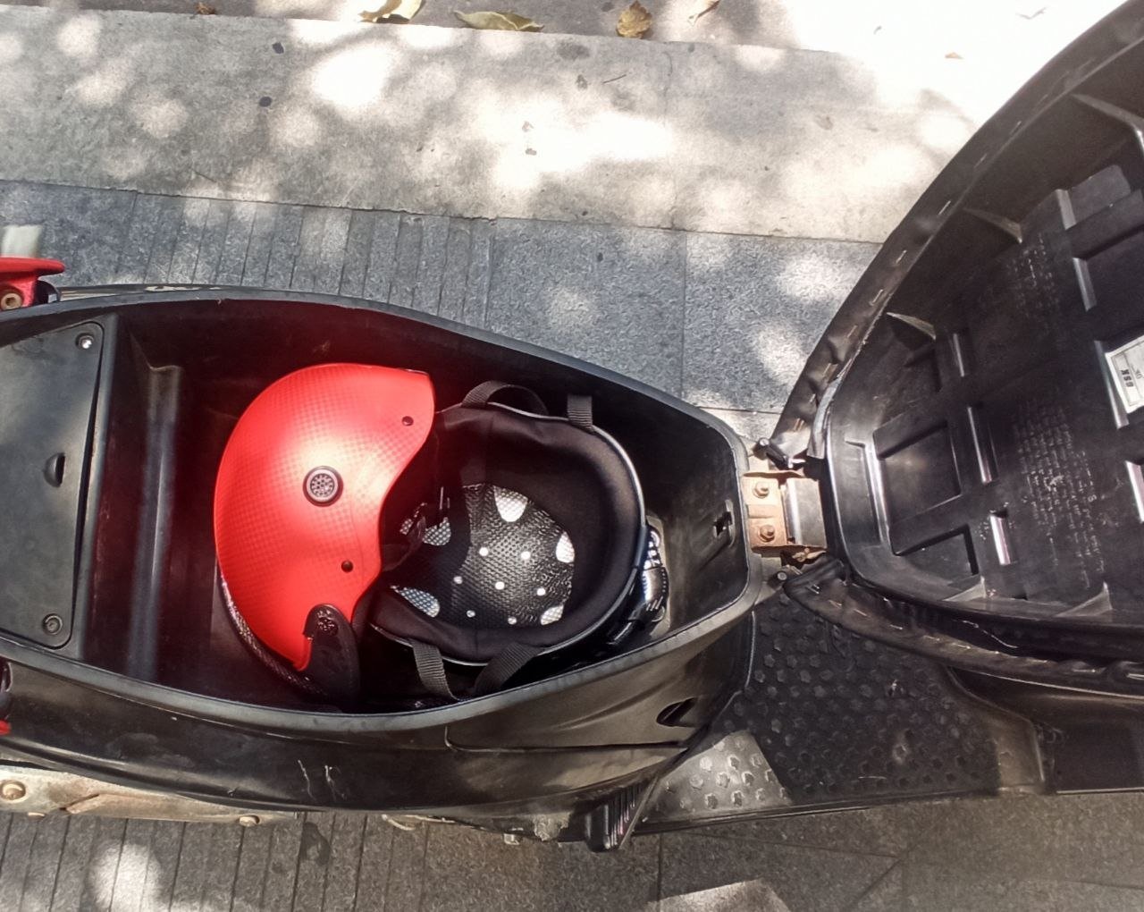 KYMCO CANDY 50cc 2011 scooter, no license needed — used — Nha Trang, Vietnam