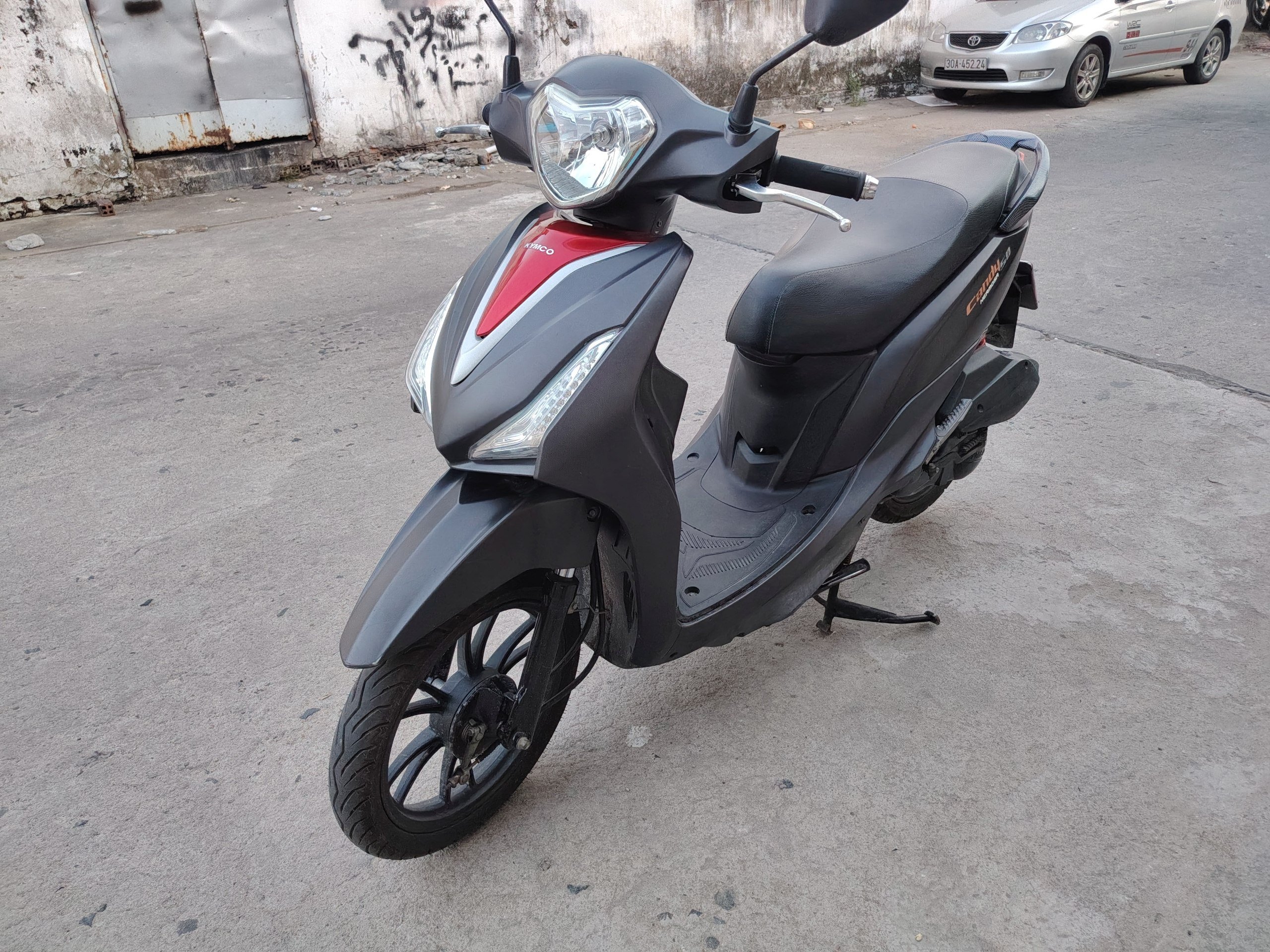 Kymco Candy Hermosa 2020 scooter 50cc — almost new — Nha Trang, Vietnam