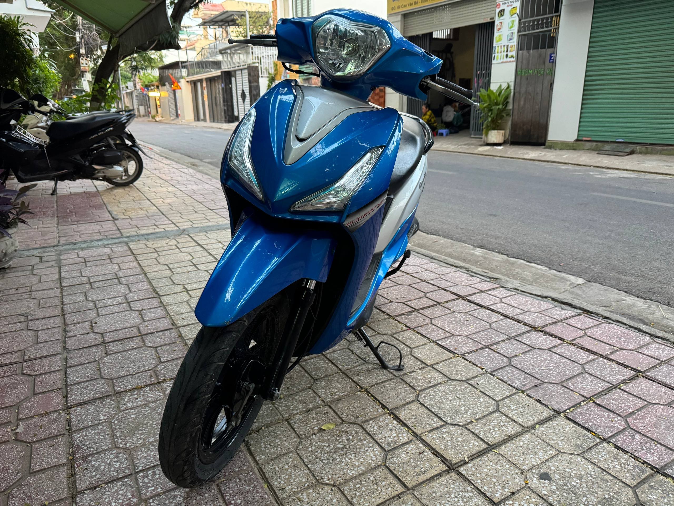 Kymco Hermosa Candy 2023 50cc automatic scooter — Nha Trang, Vietnam