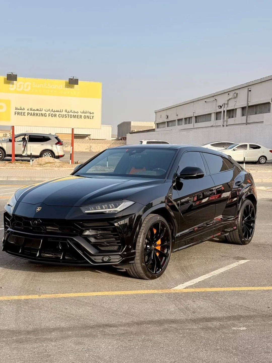Lamborghini Urus 2019 GCC 480k AED — Dubai, UAE Lamborghini Urus 2019 GCC 480k AED — Dubai, UAE