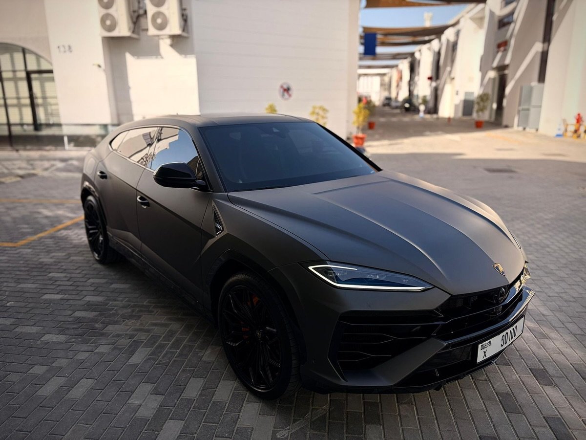 Lamborghini Urus SE 2025 new, fully loaded — Dubai, UAE Lamborghini Urus SE 2025 new, fully loaded — Dubai, UAE