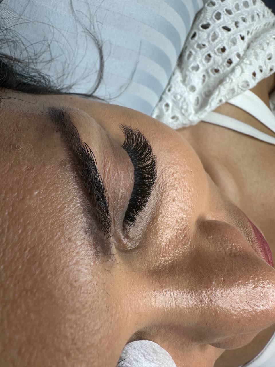 LED eyelash extensions in Mahmutlar — Alanya, Turkey