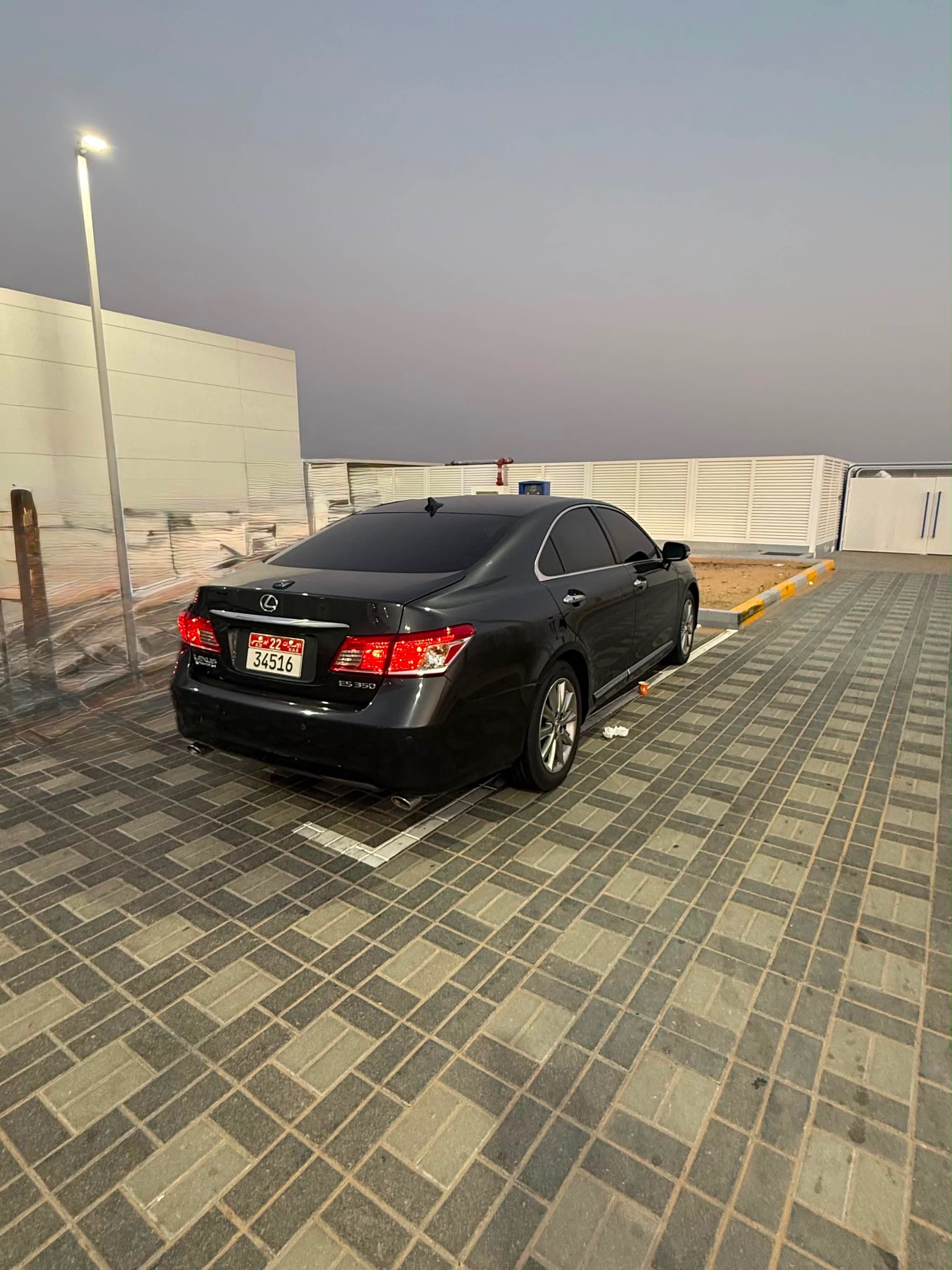 لكزس ES350 2011 فُل أوبشن — نظيف جدًا — دبي, الإمارات