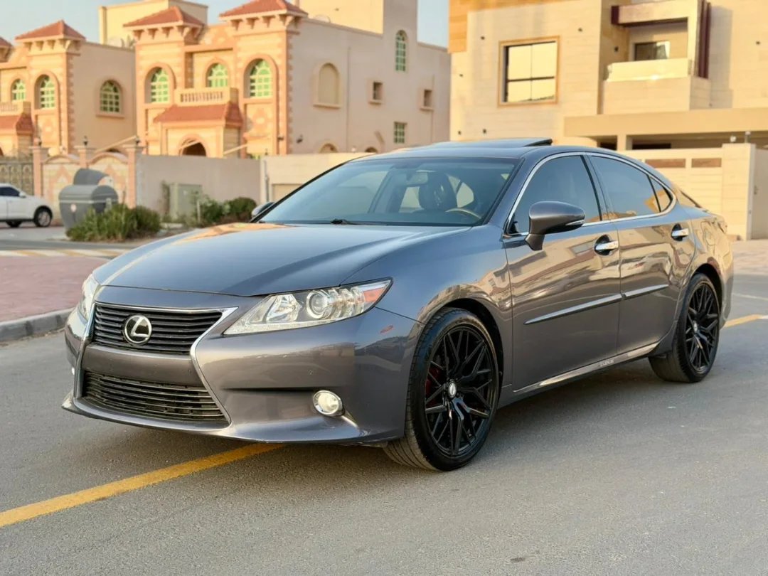 Lexus ES 350 2013 американская версия — Дубай, ОАЭ Lexus ES 350 2013 американская версия — Дубай, ОАЭ