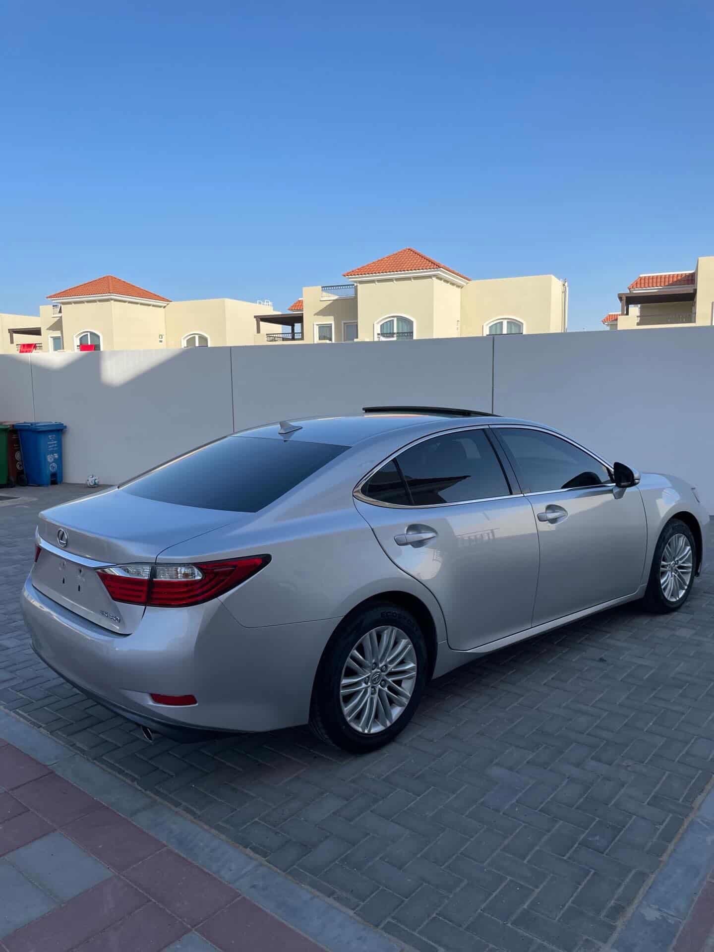 Lexus ES 350 2014, документы готовы, пробег 244 тыс — Дубай, ОАЭ Lexus ES 350 2014, документы готовы, пробег 244 тыс — Дубай, ОАЭ