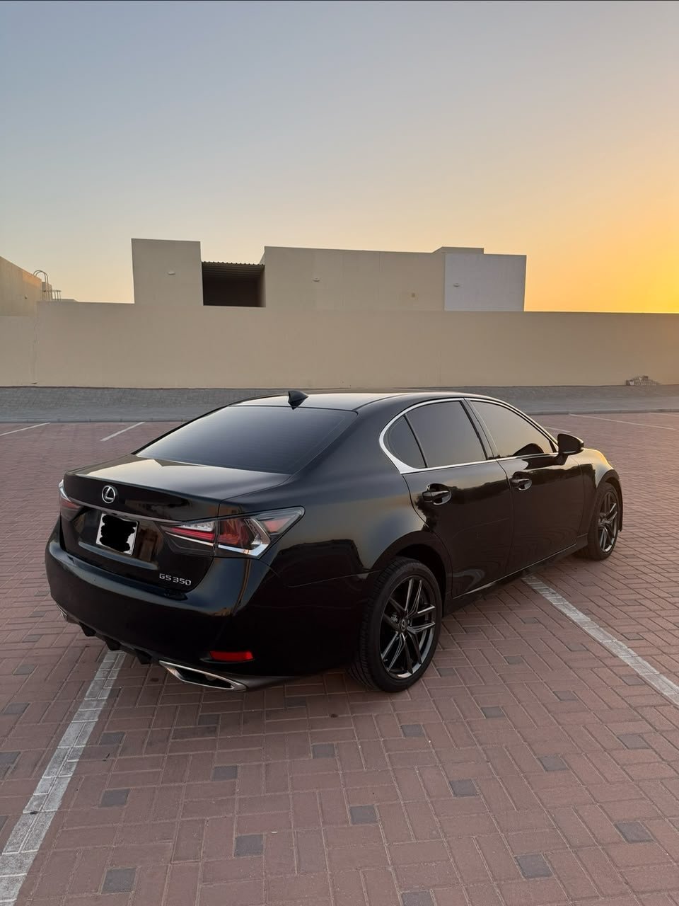 Lexus GS 350 2016 черный (ввоз США) Lexus GS 350 2016 черный (ввоз США)