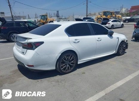 لكزس GS F 2016 أبيض (ضرر أمامي) — دبي, الإمارات لكزس GS F 2016 أبيض (ضرر أمامي) — دبي, الإمارات