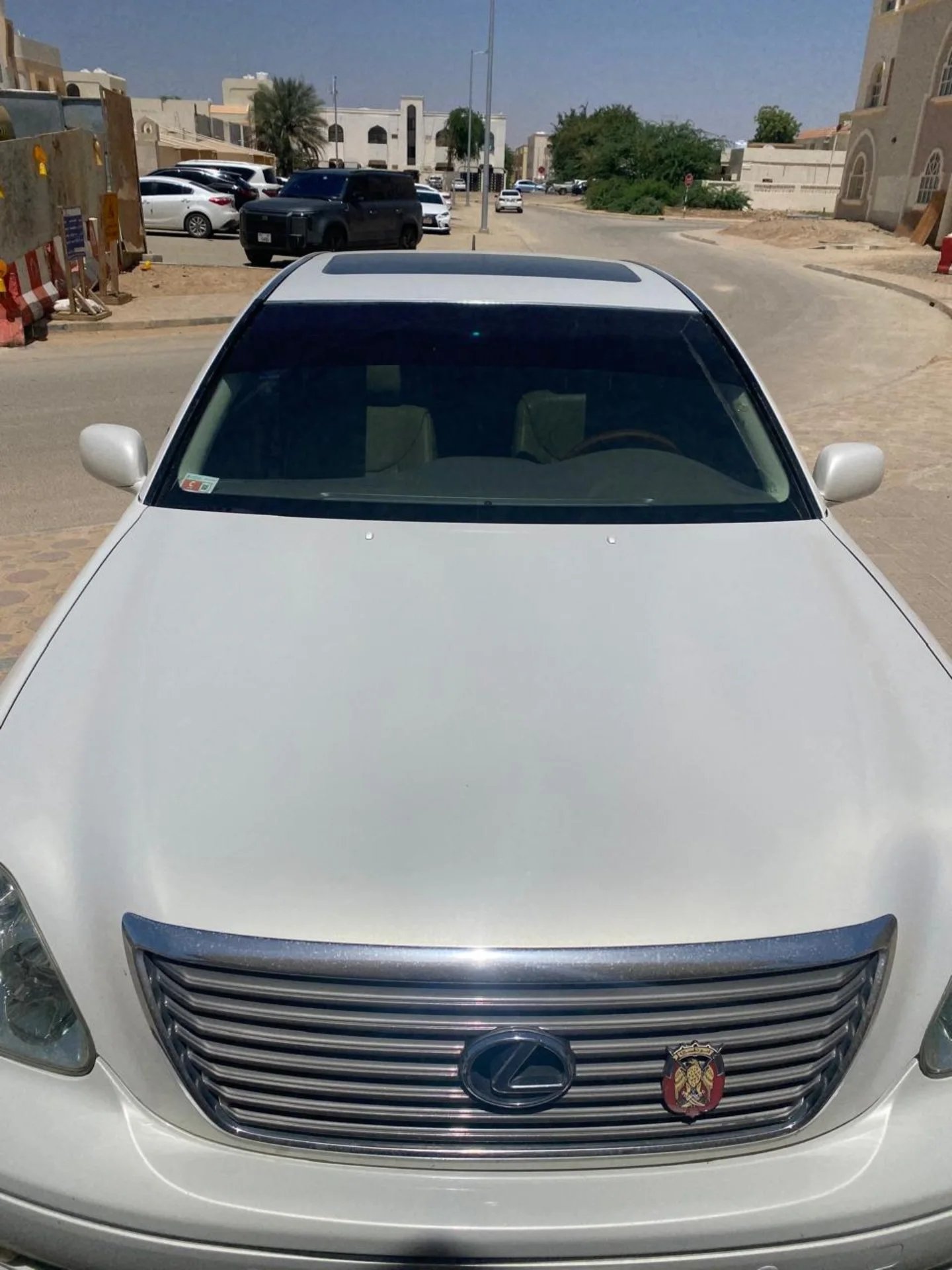 Lexus LS 430 2005 белый, идеальное состояние — отличное — Дубай, ОАЭ