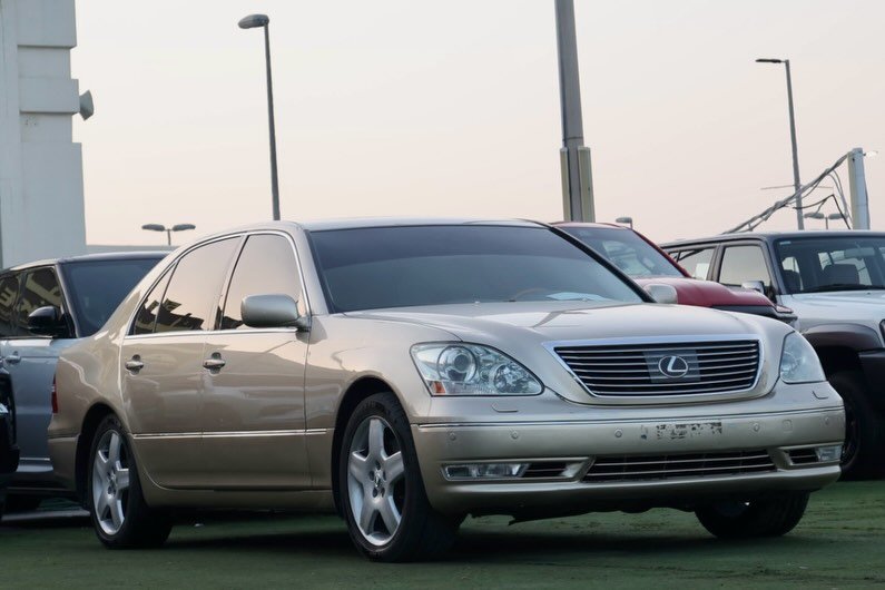 Lexus LS 430 2006 золотой, полный опцион — Дубай, ОАЭ