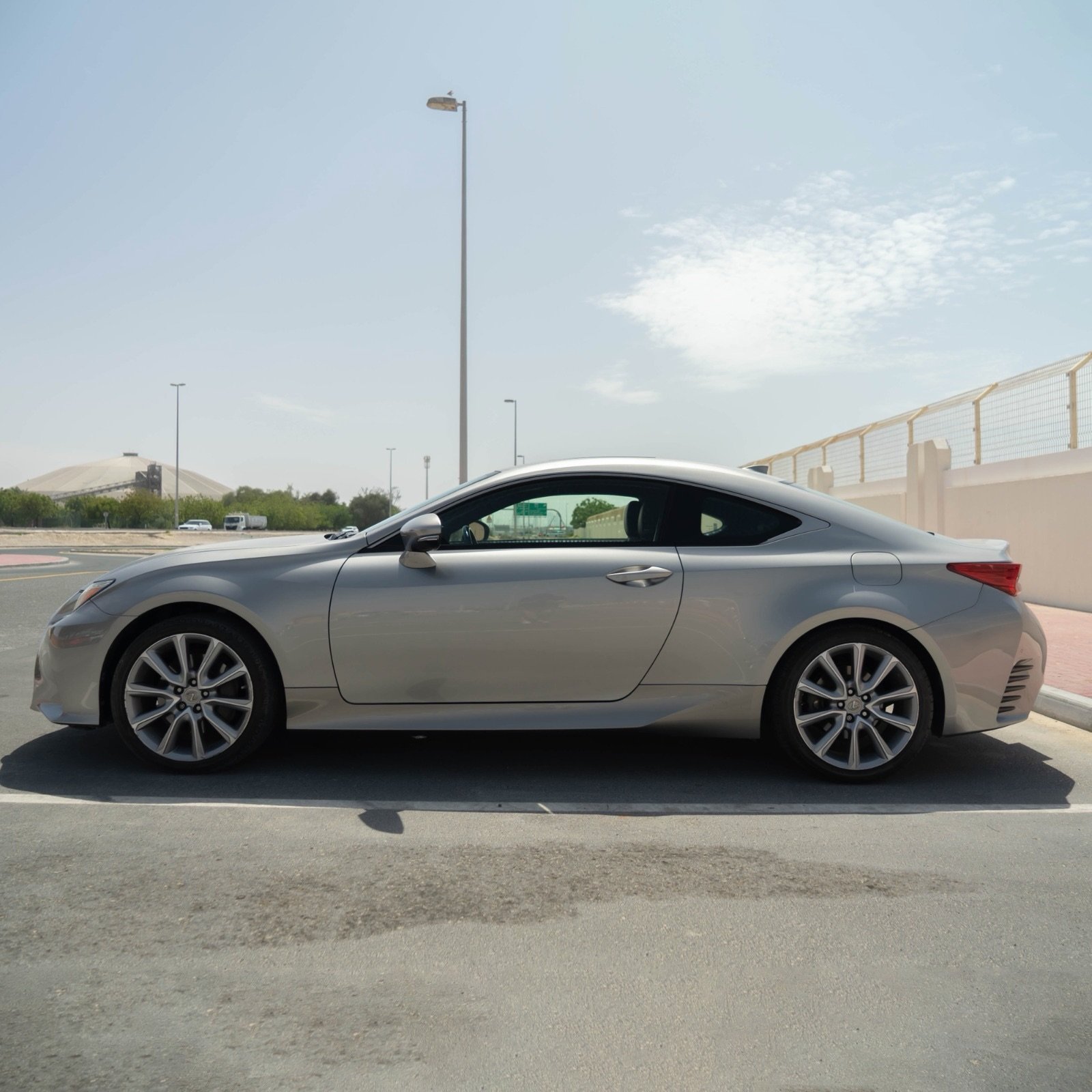 لكزس RC 350 بلاتينوم 2015 دفع رباعي — excellent (like new) — دبي, الإمارات