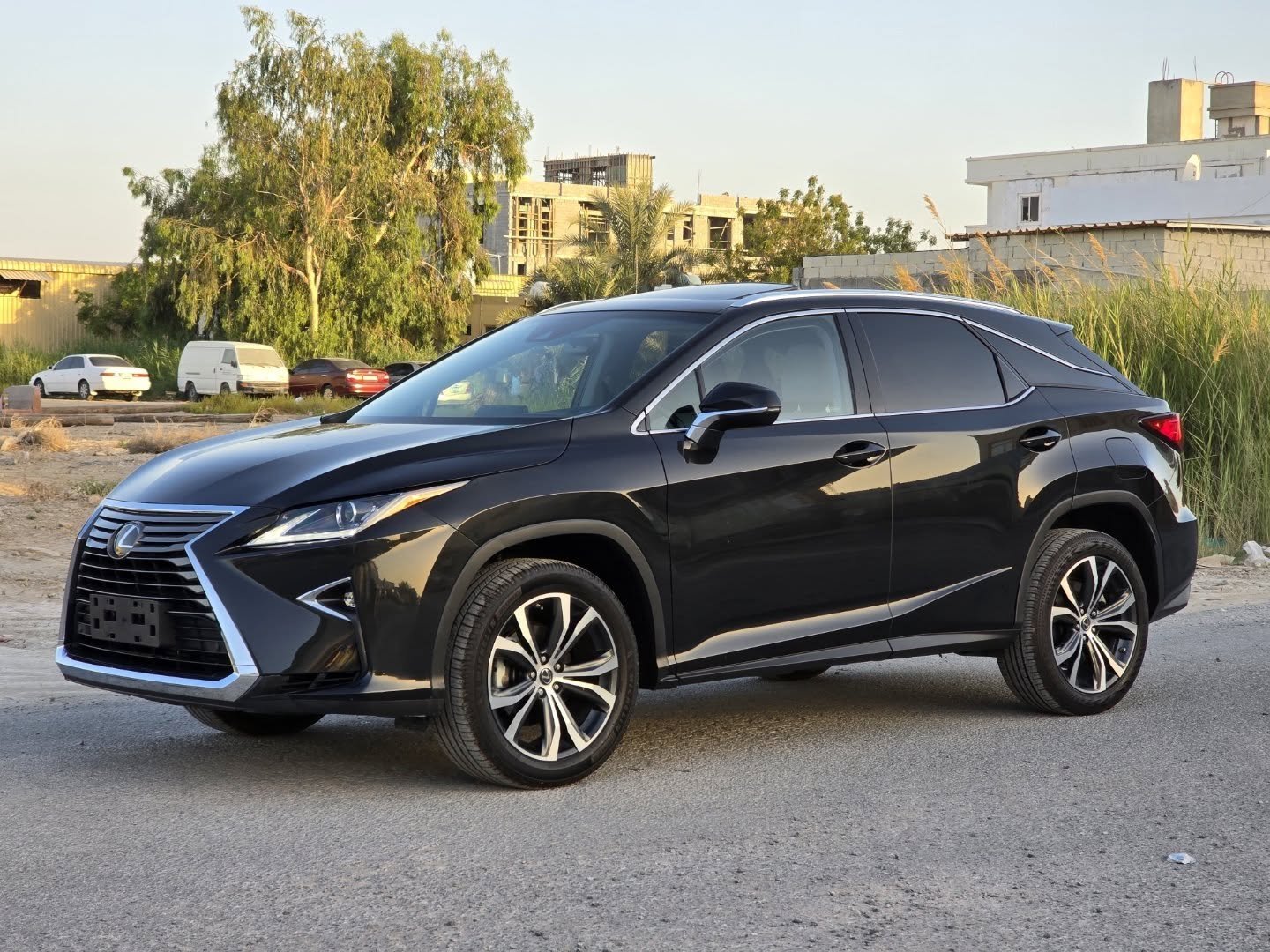 Lexus RX350 V6 2018 negro (importación EE. UU.) — Dubái, EAU Lexus RX350 V6 2018 negro (importación EE. UU.) — Dubái, EAU