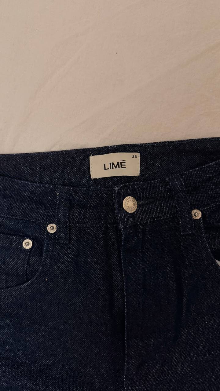 Jeans LIME 400 din — Belgrado, Serbia Jeans LIME 400 din — Belgrado, Serbia