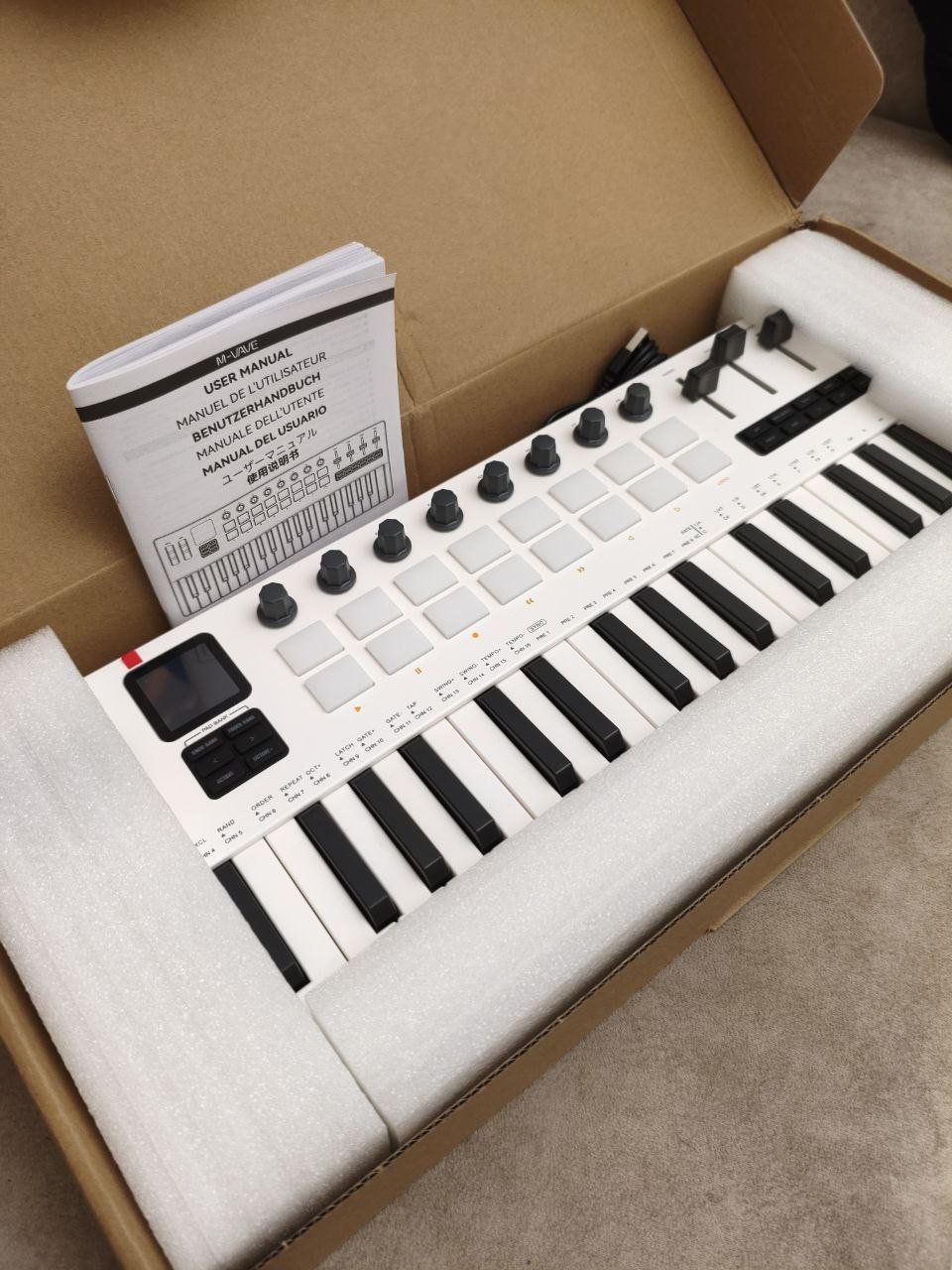 M-Wave SMK-37 Pro миди-клавиатура, 3 октавы — Батуми, Грузия M-Wave SMK-37 Pro миди-клавиатура, 3 октавы — Батуми, Грузия