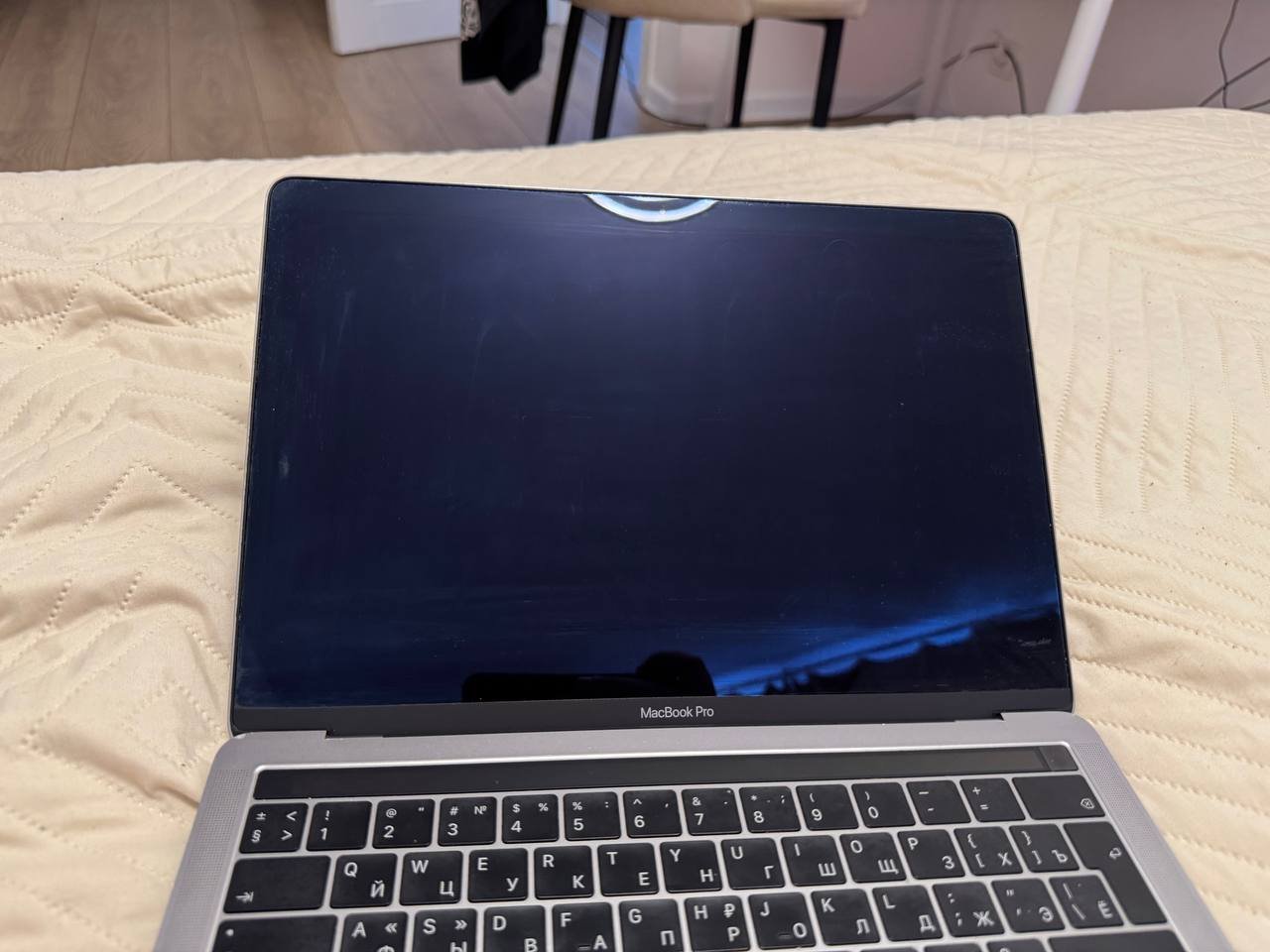 MacBook Pro 13" 2019 with Touch Bar (gray) — Moscow, Russia