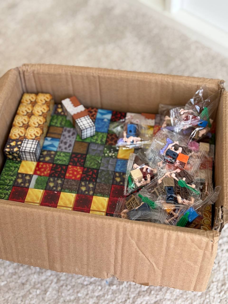 Magnetic blocks Minecraft, 700 pcs, Limassol — Limassol, Cyprus