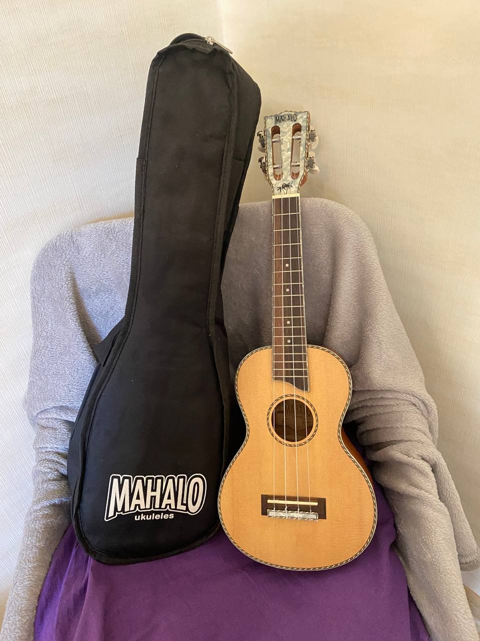 Укулеле Mahalo, новое, почти не играла — Тбилиси, Грузия Укулеле Mahalo, новое, почти не играла — новый — Тбилиси, Грузия