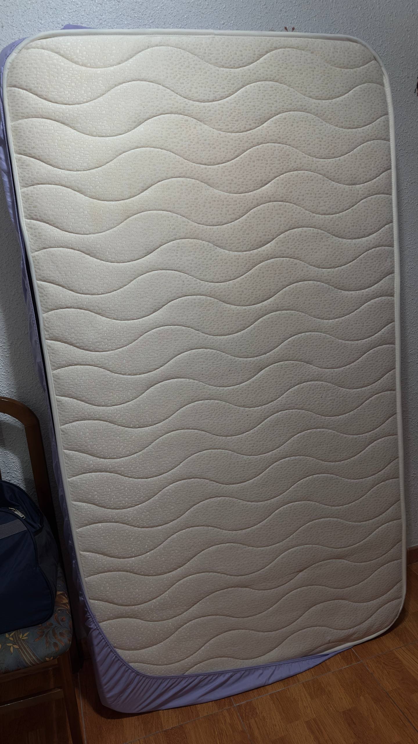 Mattress 105x190 — used — Alicante, Spain