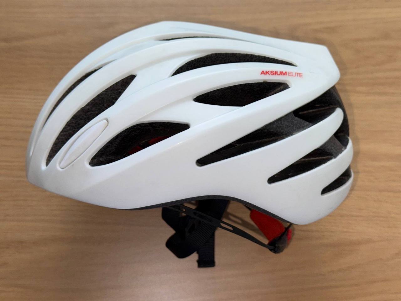 خوذة دراجة Mavic Aksium Elite — جيدة — بلغراد, صربيا