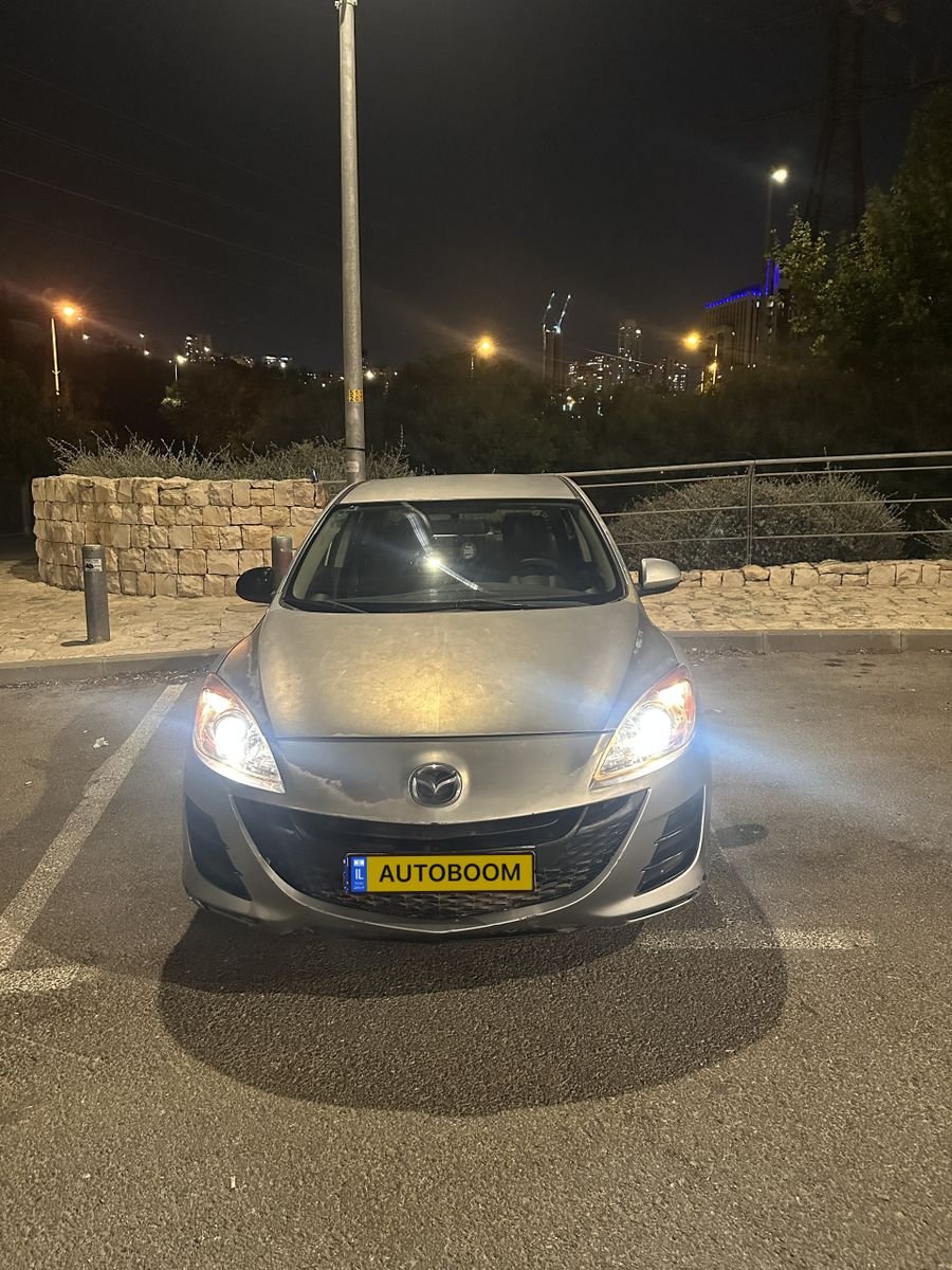 Mazda 3 2010 sedan Active, automatic, 1.6 petrol — Jerusalem, Israel