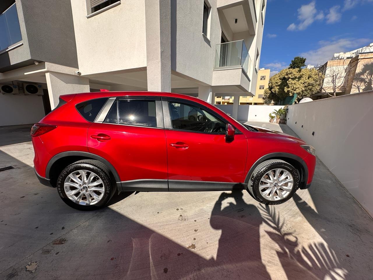 Mazda CX-5 2014 дизель 2.2 FWD автомат €13000 — Лимасол, Кипр Mazda CX-5 2014 дизель 2.2 FWD автомат €13000 — Лимасол, Кипр
