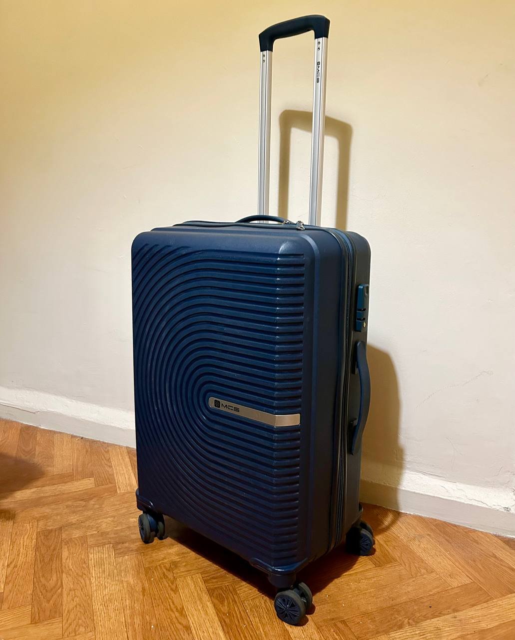 Medium suitcase 67x28x45 silicone, new — Istanbul, Turkey Medium suitcase 67x28x45 silicone, new — Istanbul, Turkey