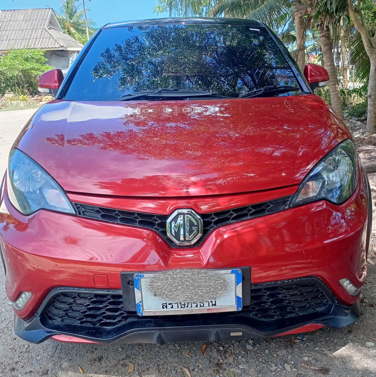 MG3 1.5 2018 red automatic 48,000 km — Ko Samui, Thailand