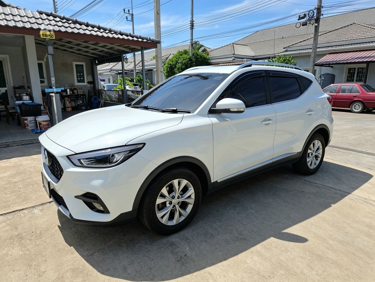 MG ZS 1.5 AT 2021, 330000 THB, automatic — Phuket, Thailand