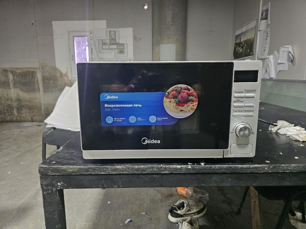 فرن ميكروويف Midea، 150 لاري — مستعمل — تبليسي, جورجيا