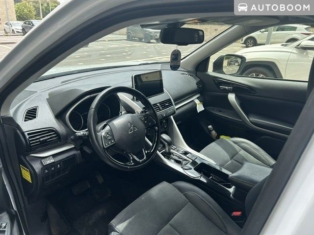 Mitsubishi Eclipse Cross 2022 white Instyle — Tel Aviv, Israel