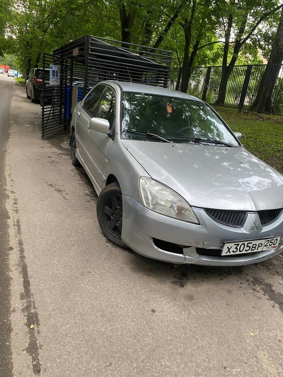 Mitsubishi Lancer 2004 running, 135k — Moscow, Russia