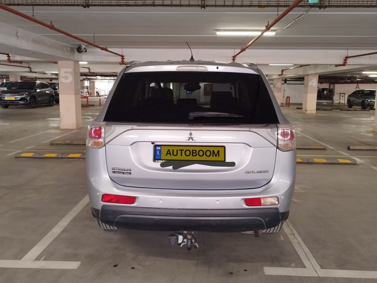 Mitsubishi Outlander 2014 silver, Instyle, CVT — Netanya, Israel