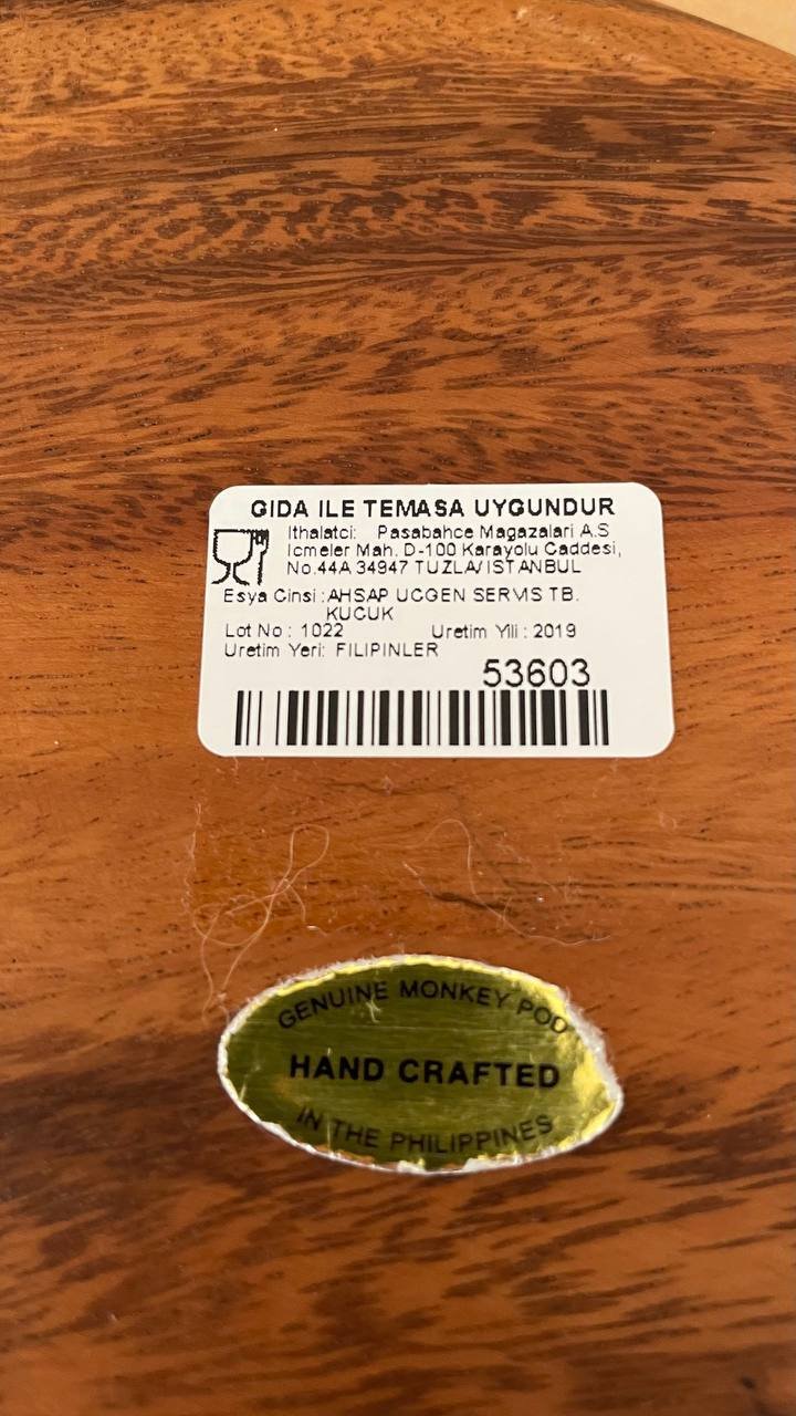 Plato de servir de madera Monkey Pod hecho a mano — Alanya, Turquía