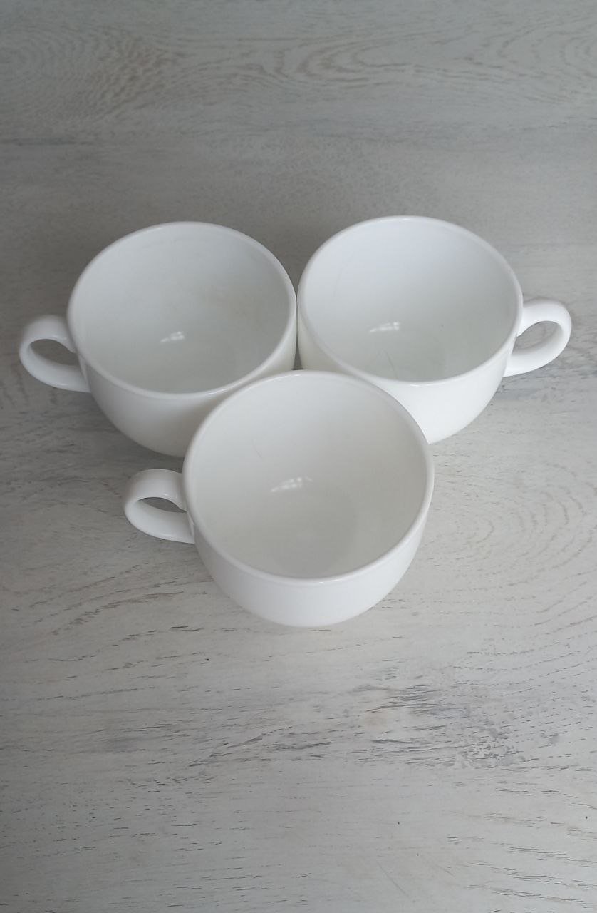 Mugs, 15 GEL for all — Batumi, Georgia Mugs, 15 GEL for all — Batumi, Georgia