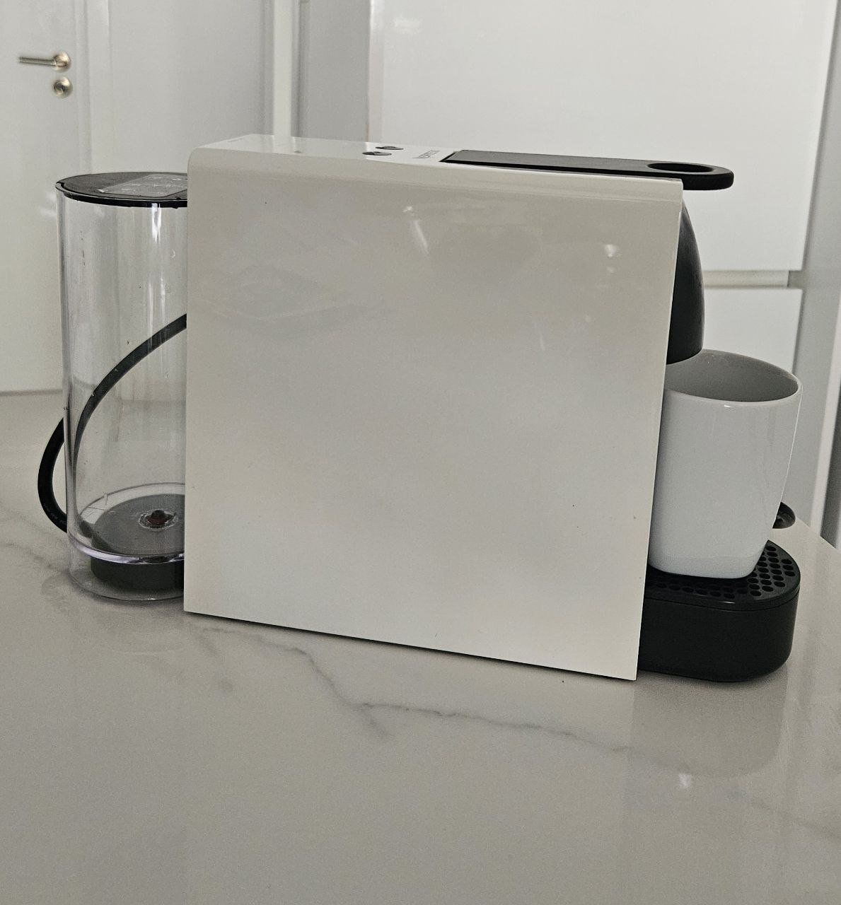Капсульная кофемашина Nespresso, 35 € — новый — Лимасол, Кипр