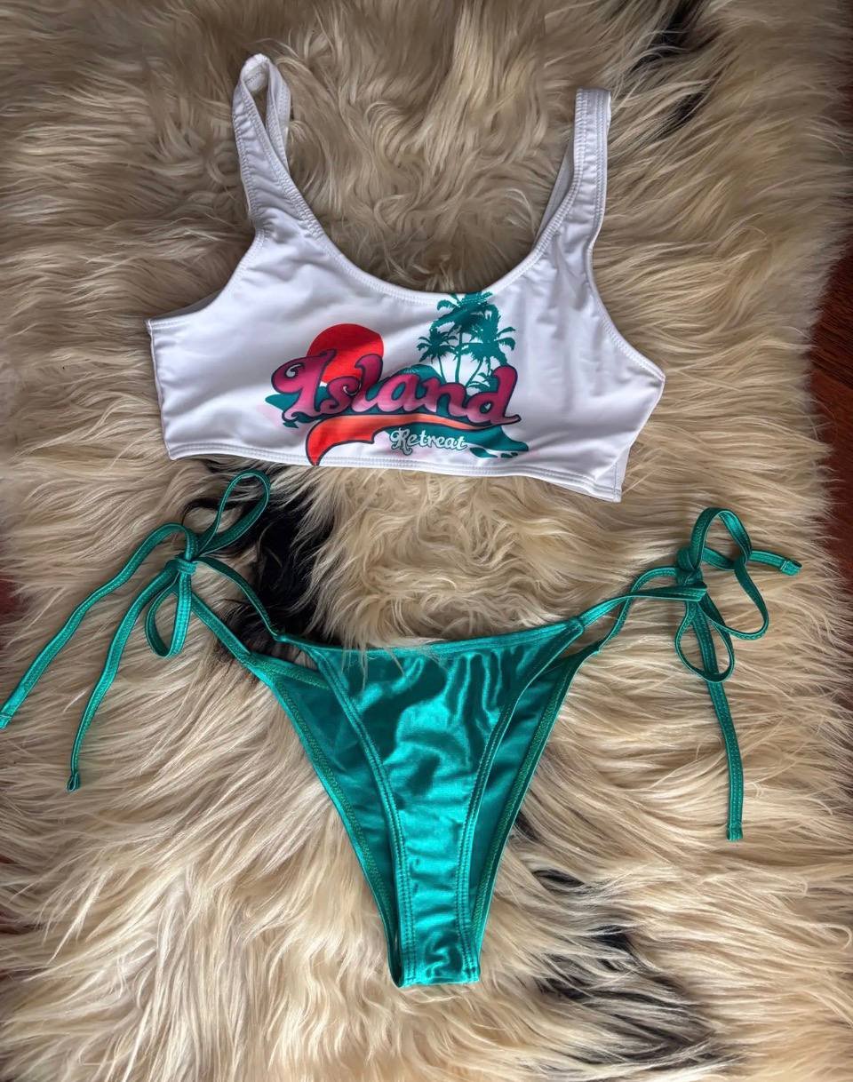 Nuevo bikini talla S, 15€ — Limasol, Chipre Nuevo bikini talla S, 15€ — Limasol, Chipre