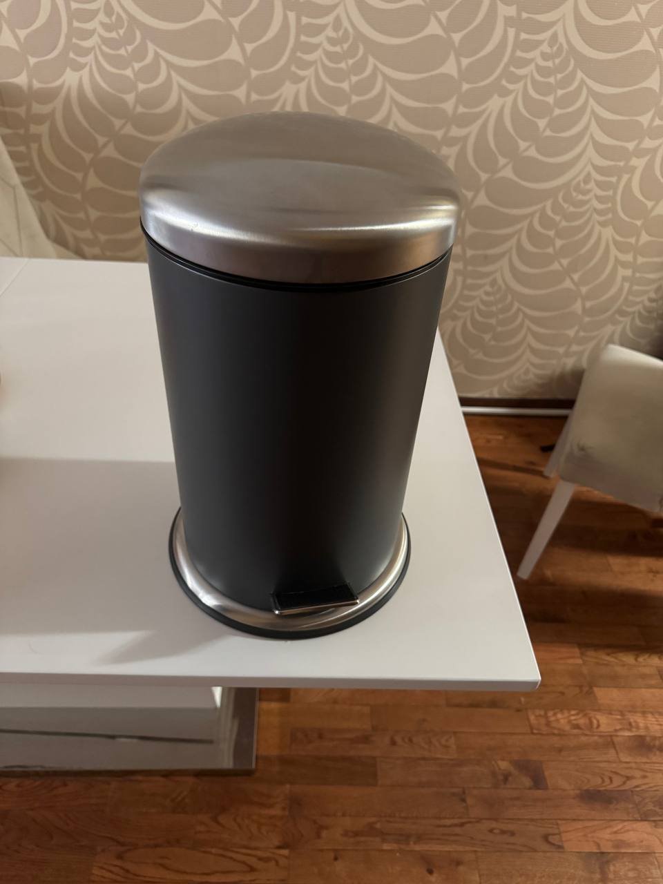 سلة نفايات IKEA جديدة 500 دينار — نوفي ساد, صربيا